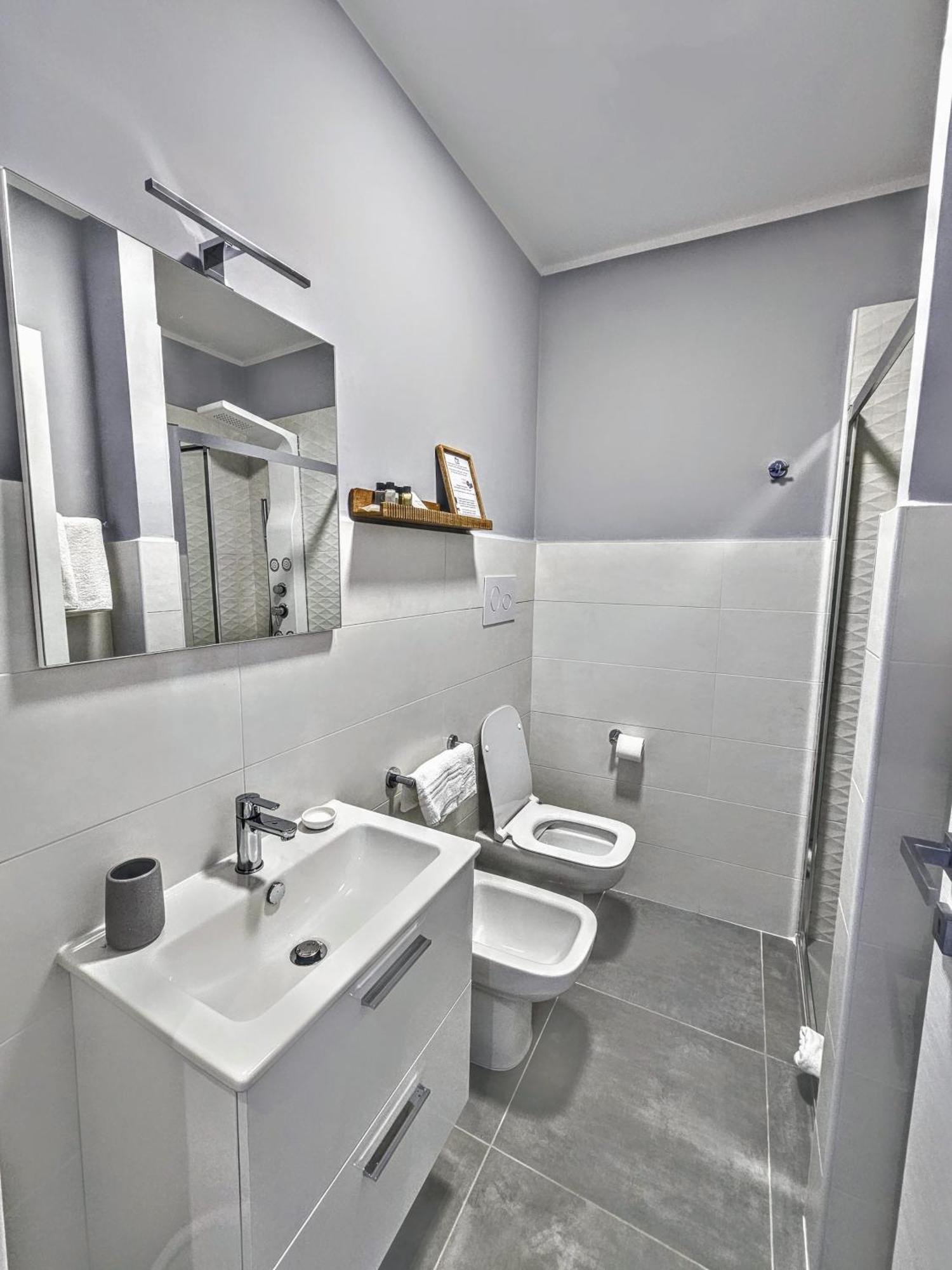 A Casa Di Alessandra - Rooms Castellabate Exterior photo