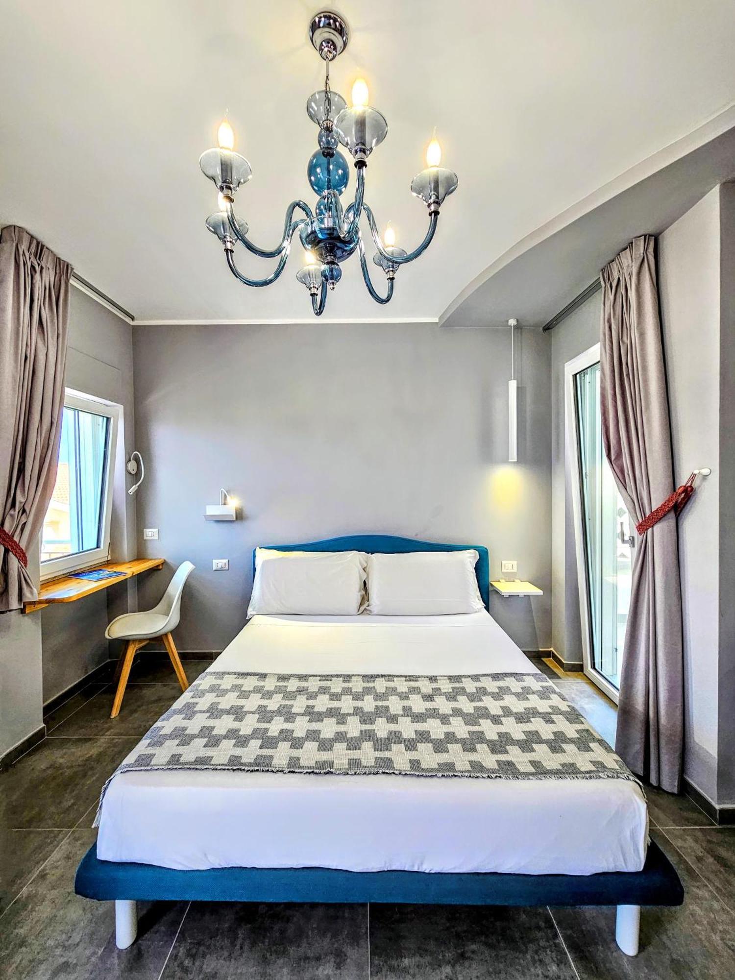 A Casa Di Alessandra - Rooms Castellabate Exterior photo
